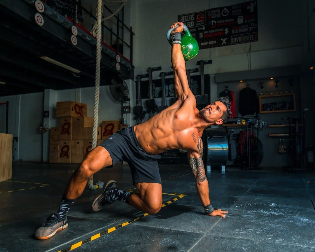 Advanced Nutrient Timing for Strength and Hypertrophy